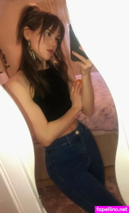 Frankie Lollia OnlyFans Thumbnail #dNg4Lq9YiI