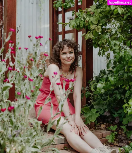 Frankie Ward OnlyFans Thumbnail #ToYVRnzvhd