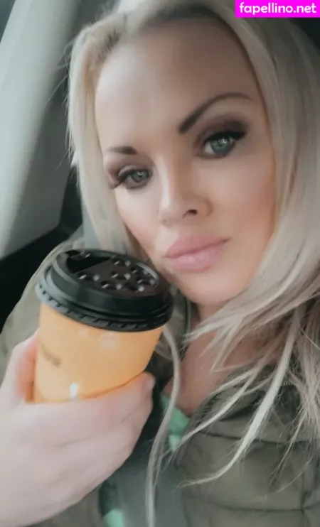 Frankiebabexxx OnlyFans Thumbnail #BwH3VDh6eG