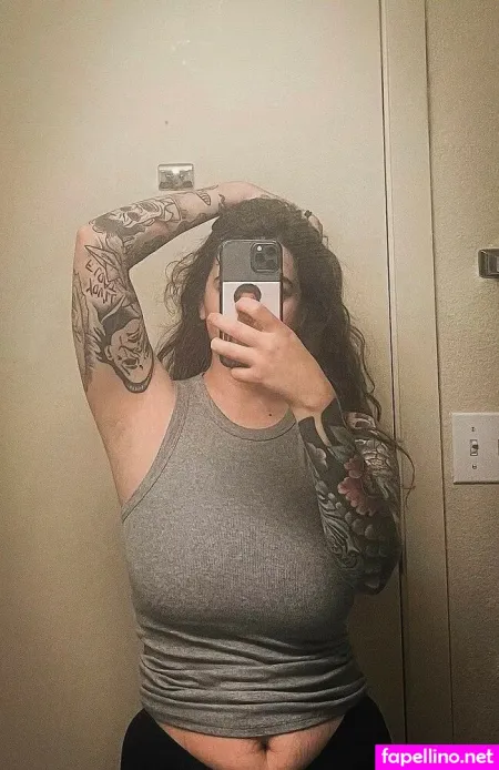 Frankiedarko OnlyFans Thumbnail #A29yKCe9C2