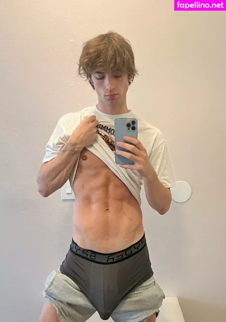 Frankierossi OnlyFans Thumbnail #SneBfvJCP4