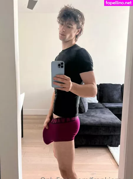 Frankierossi OnlyFans Thumbnail #Z8x5P4nYmn