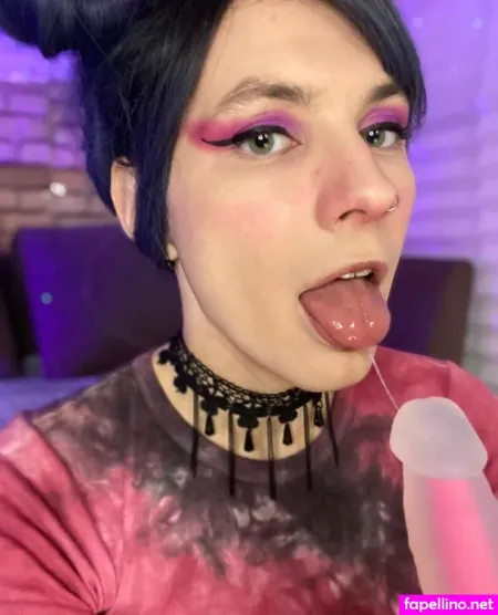 Frankiexhere OnlyFans Thumbnail #P0PCxdSMI3