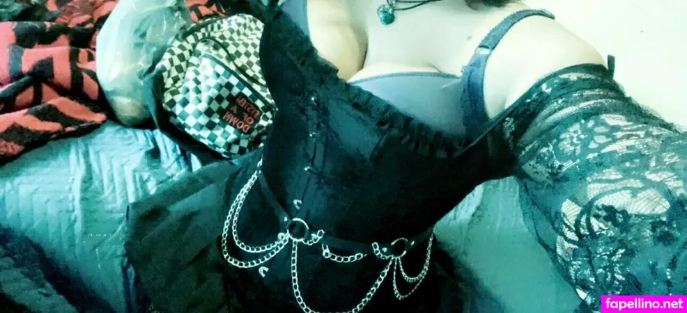 Franviolet OnlyFans Thumbnail #UnTd3NjzN6