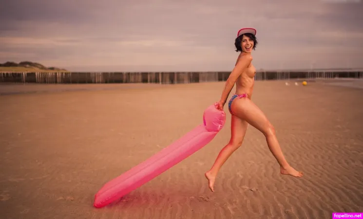 Franzi Skamet OnlyFans Thumbnail #EkeMDzZqzb