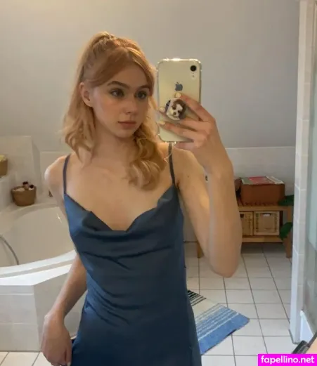 Franziska Schultz OnlyFans Thumbnail #J2HUAAJ5Su