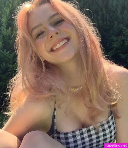 Franziska Schultz OnlyFans Thumbnail #MQoJHvnZPc