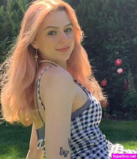 Franziska Schultz OnlyFans Thumbnail #O0EinLl5eK