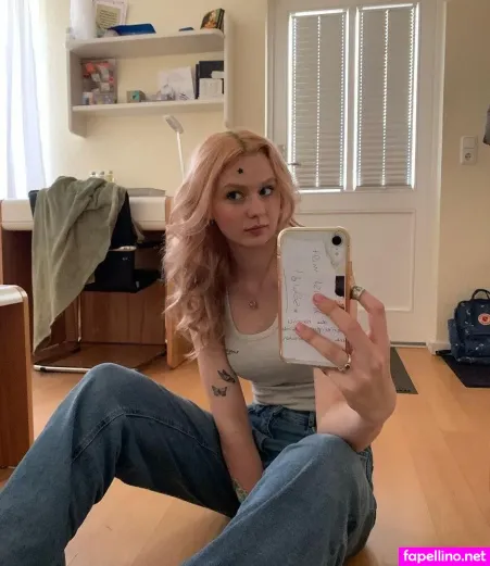 Franziska Schultz OnlyFans Thumbnail #XfWDP4UyWB