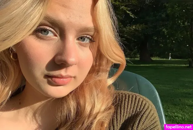 Franziska Schultz OnlyFans Thumbnail #i0tGZhpcSX