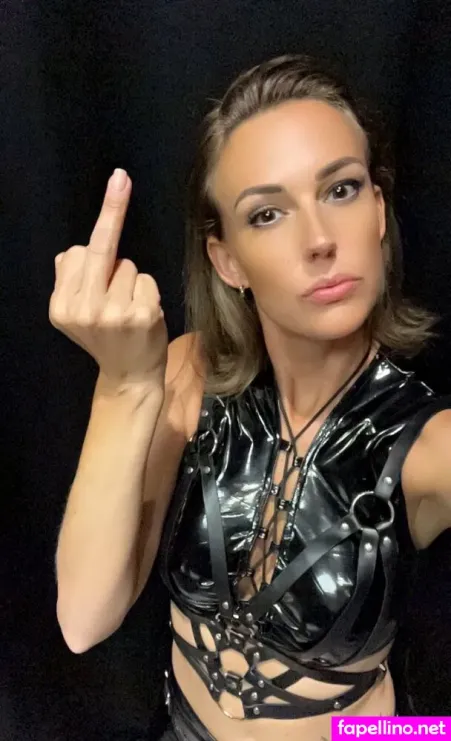 Frau Ansehnlich OnlyFans Thumbnail #S9iHGXbAcS