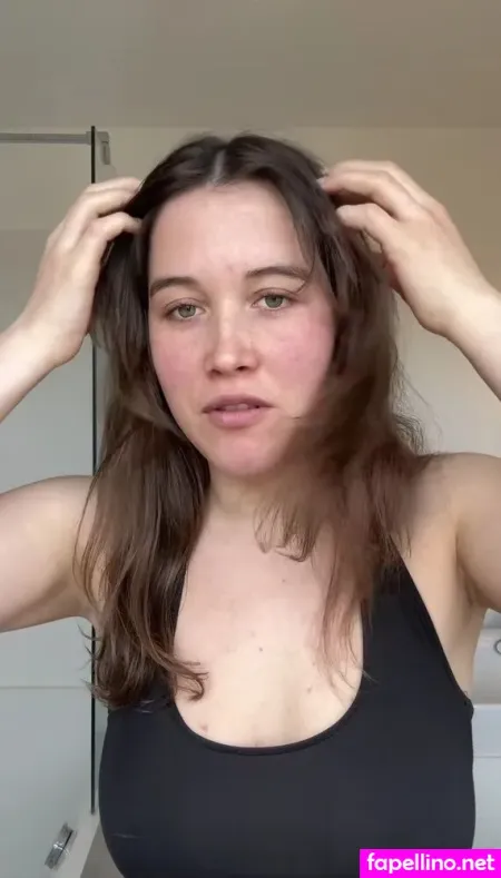 Frau Gretel OnlyFans Thumbnail #LJFNHBQ4O3