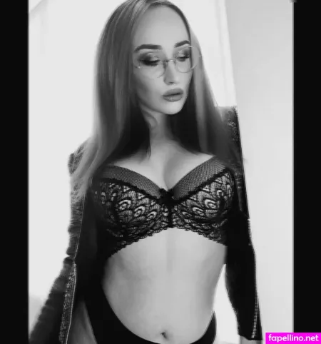 Frau Kopf OnlyFans Thumbnail #NO13ZovhS0