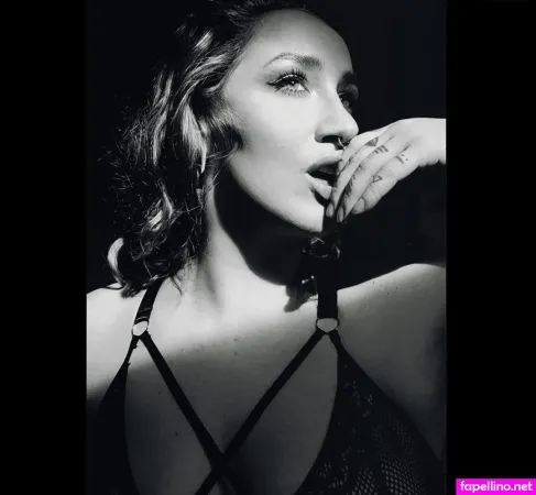 Frau Kopf OnlyFans Thumbnail #U00C7UDa0t