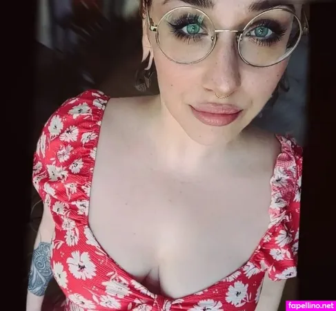 Frau Kopf OnlyFans Thumbnail #f9DQU3veQL