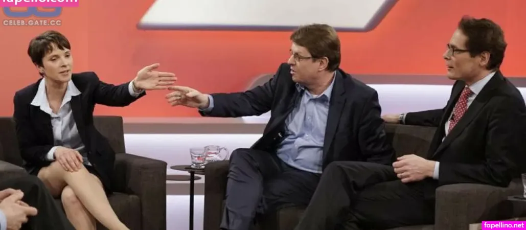 Frauke Petry OnlyFans Thumbnail #qD49UrsGmk