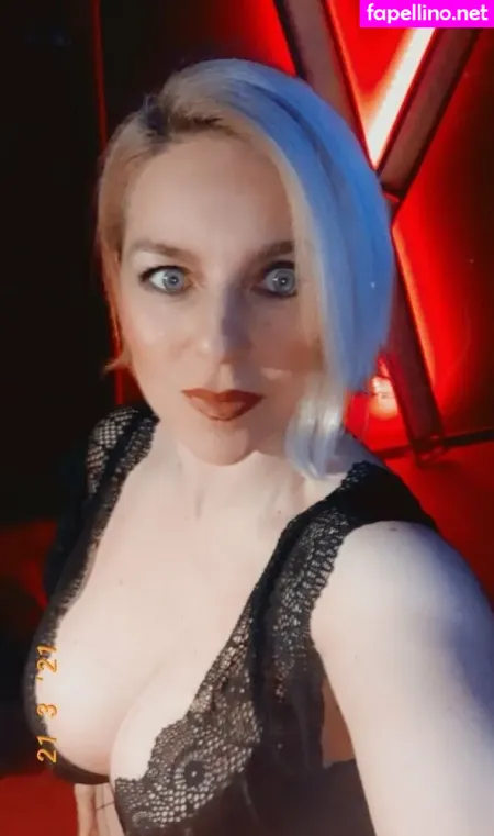 Frauleinschmittfree OnlyFans Thumbnail #89kp5R98JZ