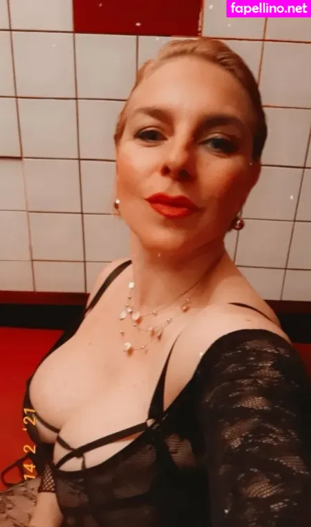 Frauleinschmittfree OnlyFans Thumbnail #eg0Edd03er