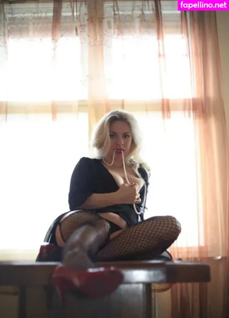 Frauleinschmittfree OnlyFans Thumbnail #oDHyvgJoGg