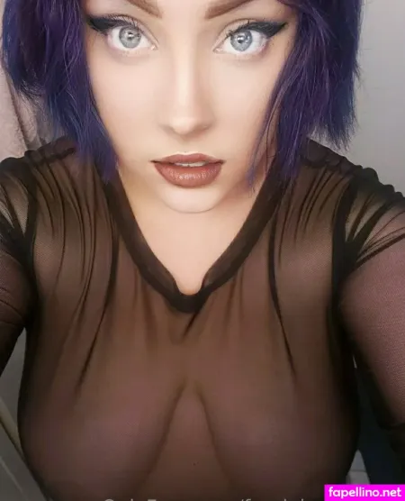 Frauleinvivicalee OnlyFans Thumbnail #00Sl2XvHbz