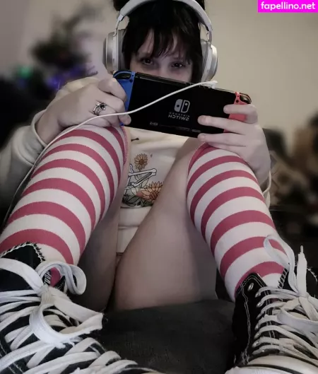 Frazzledflower OnlyFans Thumbnail #Qtn96OZonO