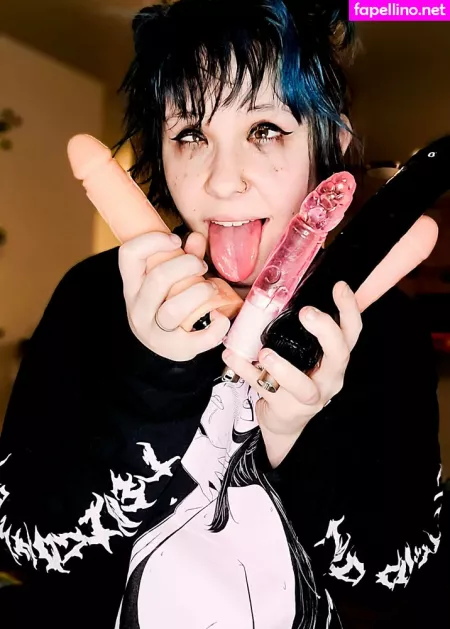 Frazzledflower OnlyFans Thumbnail #Y5WHQY5tpF