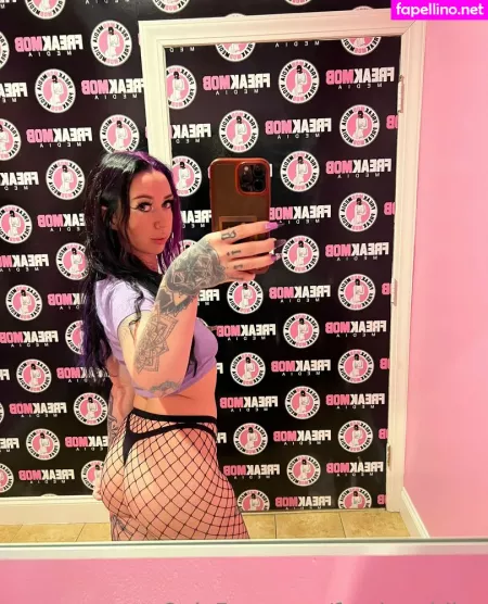 Freakmoblive OnlyFans Thumbnail #5vKCedGeis