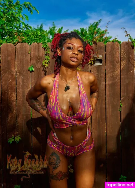Freakusa OnlyFans Thumbnail #Iy5O4x9KmD