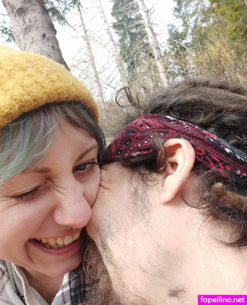 freakyfjonda, freakyfjondaxxx, freakyfreda Nude Leaked OnlyFans Photo #QREJYzzian