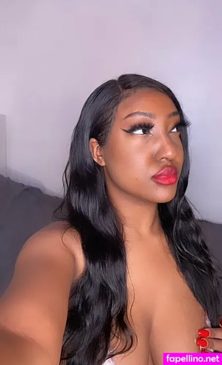 Freakyforeign2 OnlyFans Thumbnail #Pg1GRFIRAb