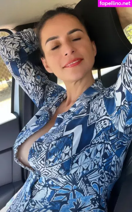 Freakymom81 OnlyFans Thumbnail #CgbtNUwBv5