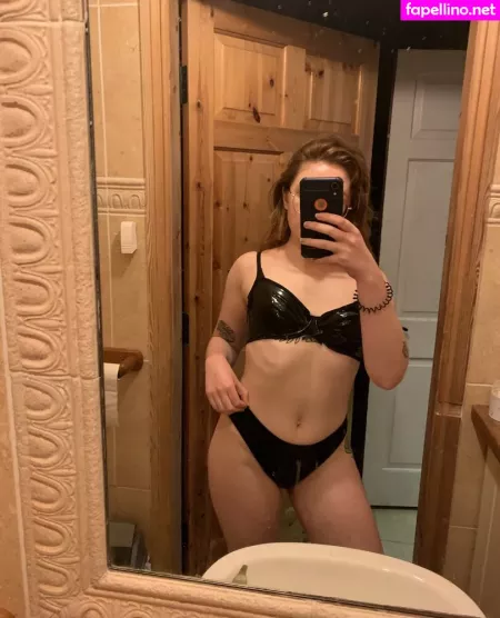 Freckle Fox OnlyFans Thumbnail #V1KRFujhfa