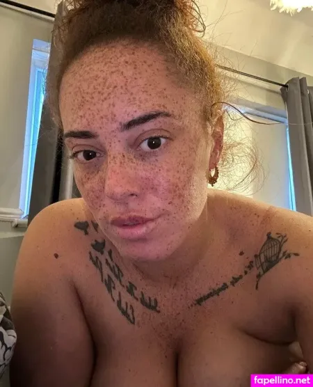 Frecklebabee OnlyFans Thumbnail #4RbEihEhhF