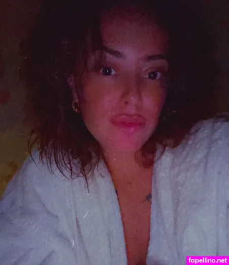 Frecklebabee OnlyFans Thumbnail #9zglwpGOHi