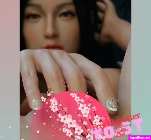 Frecklebutter OnlyFans Thumbnail #0Tedxf1VJf