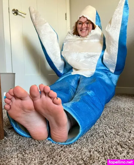 Freckled Feet 1 OnlyFans Thumbnail #n6mzbhpCzt