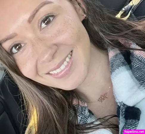 Freckledbaybe 1 OnlyFans Thumbnail #3BLOyhergL