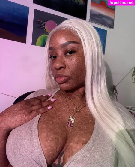 Freckledn OnlyFans Thumbnail #7O4kTVdQ9h