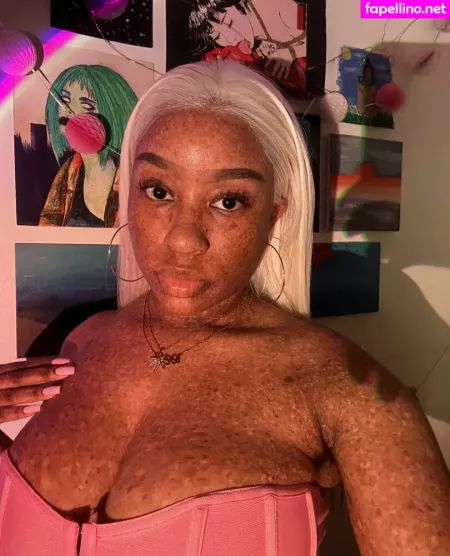 Freckledn OnlyFans Thumbnail #95eXvESsMo