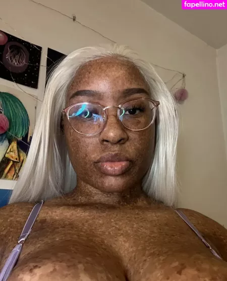 Freckledn OnlyFans Thumbnail #N2dzQEN6zB