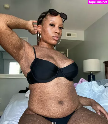 Freckledn OnlyFans Thumbnail #pJGGx0zgA1