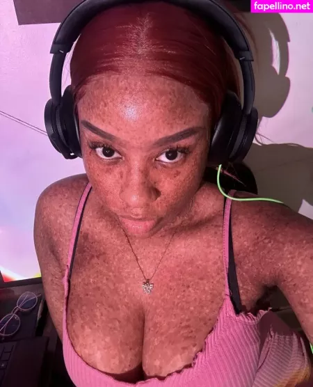 Freckledn OnlyFans Thumbnail #thu2i3drDd