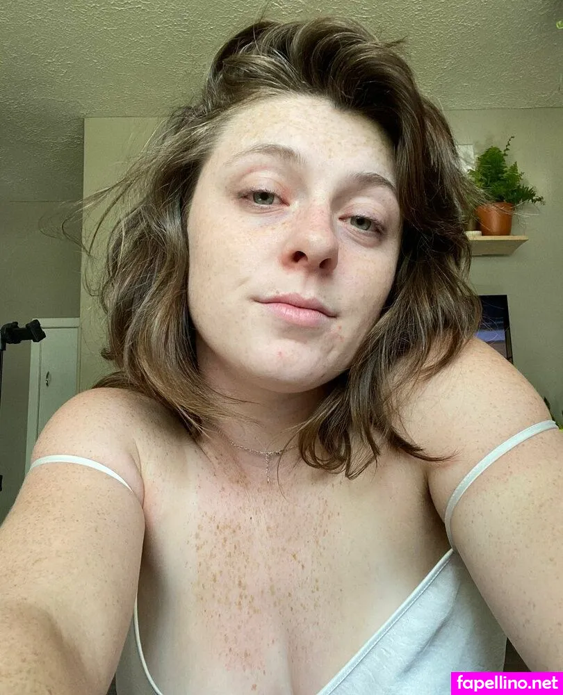 Creepyspookygirl, Freakysweetgirl, freckled.spirits, freckledspirit, freckledspirit2 Nude Leaked OnlyFans Photo #uHJSdr14dO