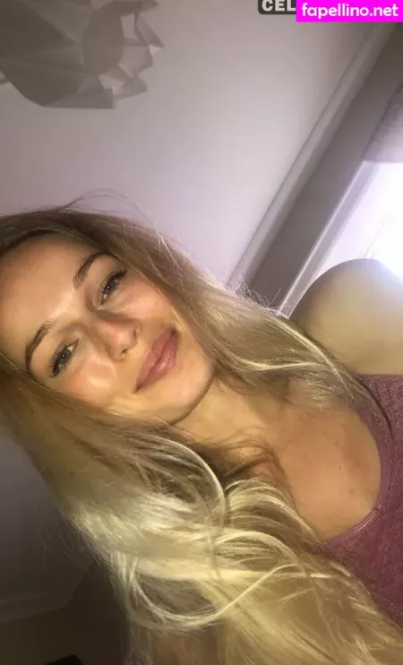 Frederikke Bach OnlyFans Thumbnail #0oYzc34f96