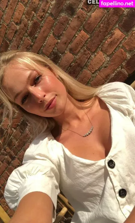 Frederikke Bach OnlyFans Thumbnail #QrklXBueDS