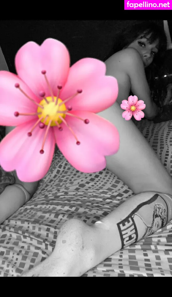 clueless_goldfish, free_cheech_chronic Nude Leaked OnlyFans Photo #10GOviwF0S