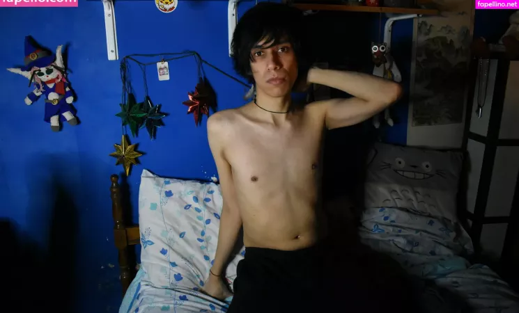 Free Geek Boy OnlyFans Thumbnail #TC3iEv6gex