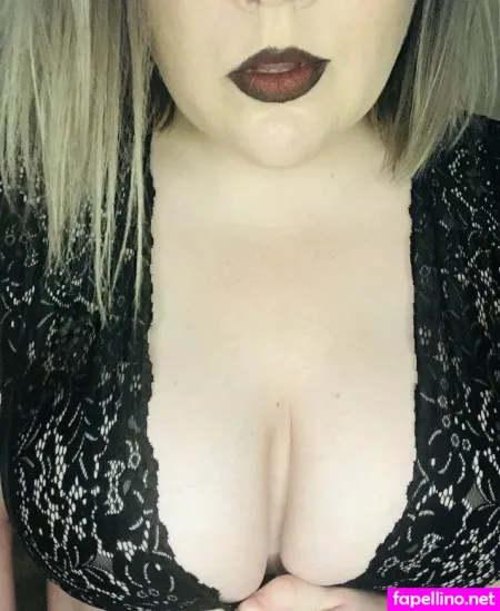 Free Radiantlyrowan OnlyFans Thumbnail #Lh1FZxakjV