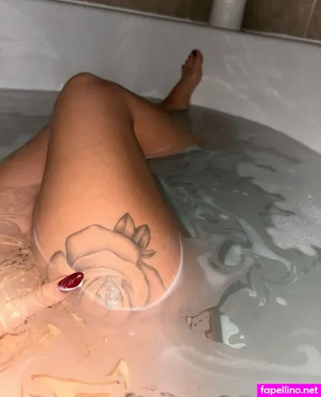 Free Rose Xox OnlyFans Thumbnail #mZKn99uXTD