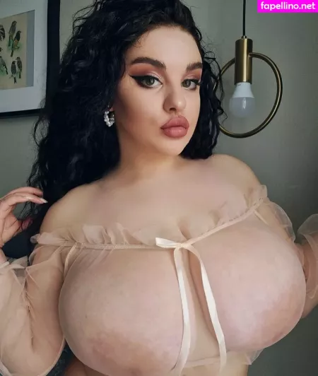 Freeannasivona OnlyFans Thumbnail #FjreKSjT11
